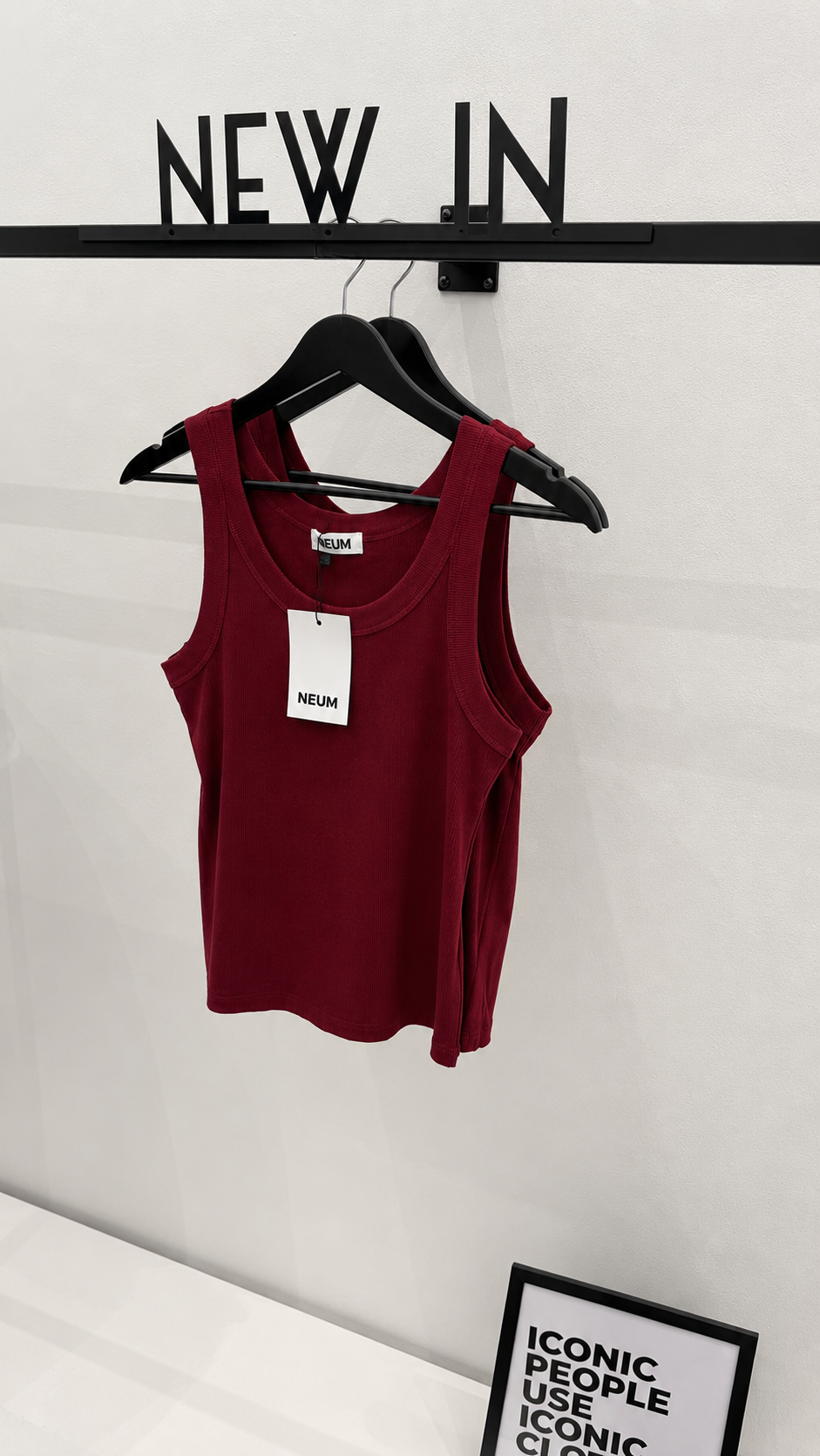 Top tirantes rojo burdeos