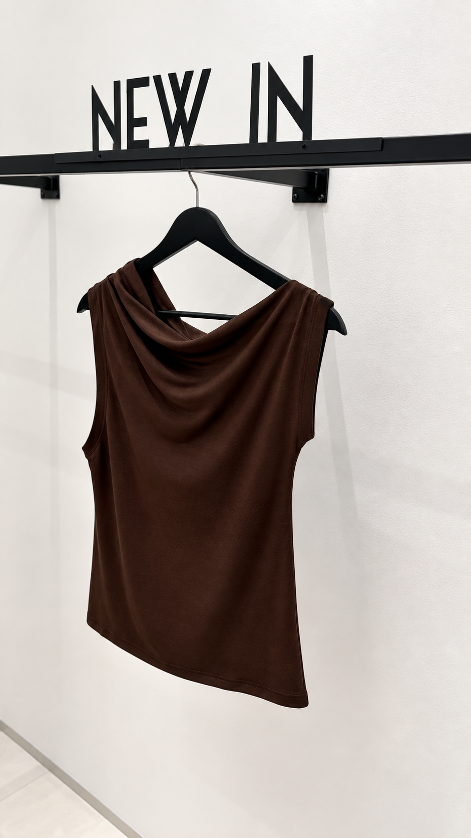 Top punto chocolate