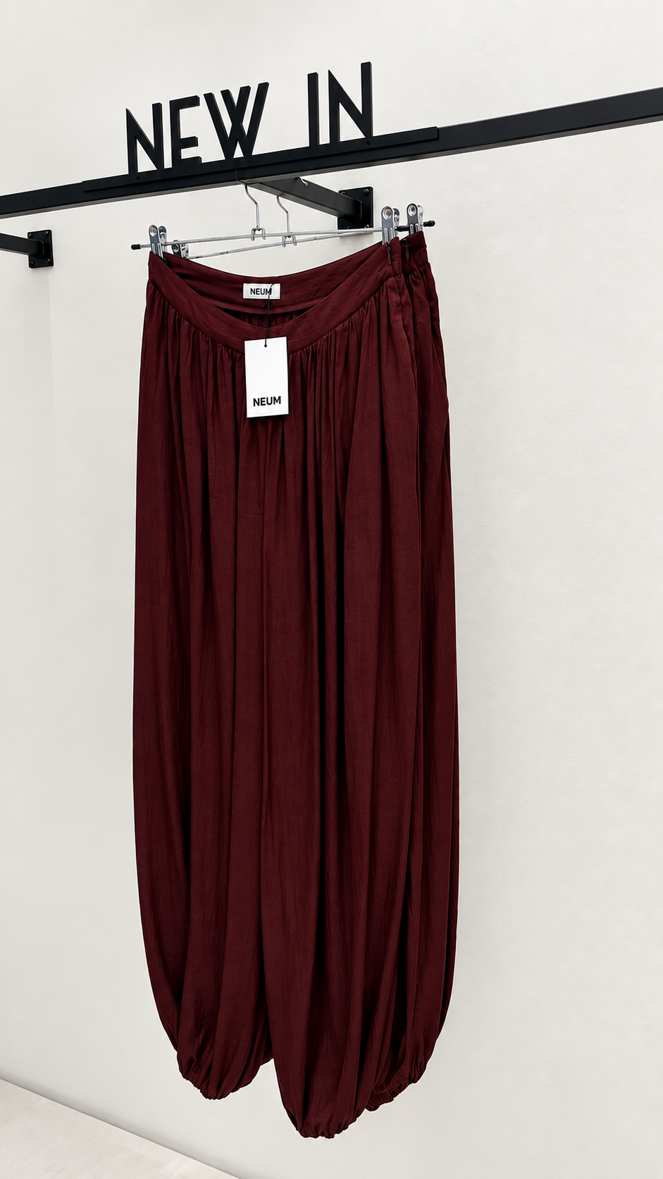 Pantalón bombacho granate