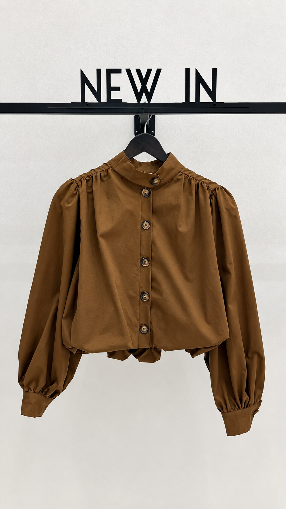 Camisa crop beige
