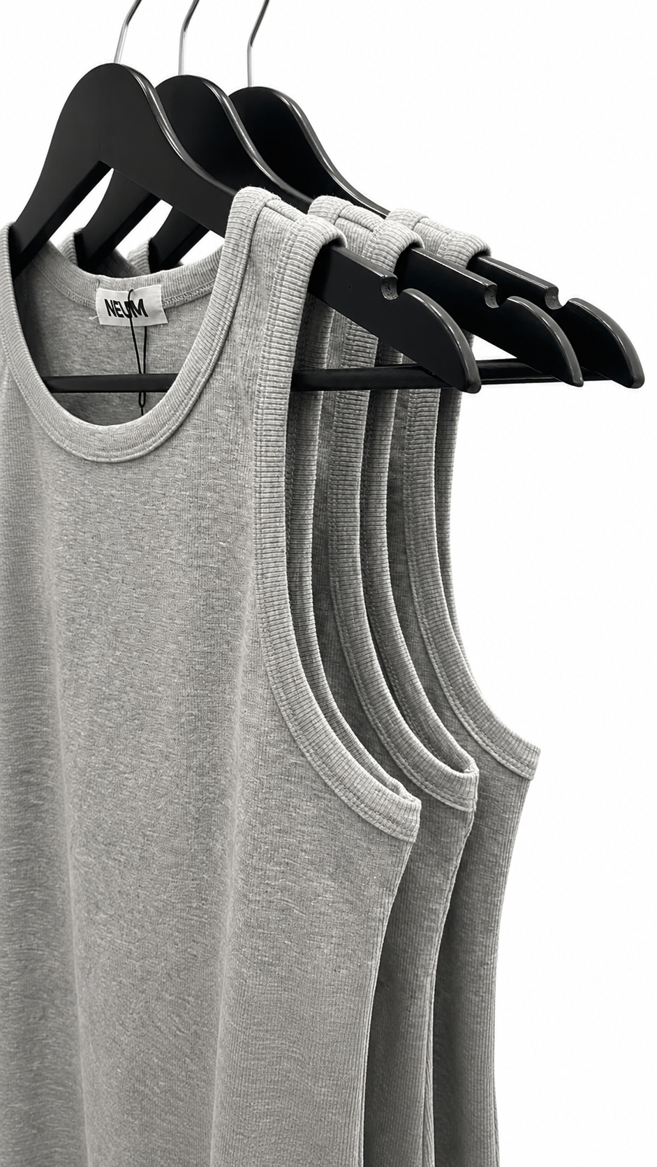 Top tirantes gris