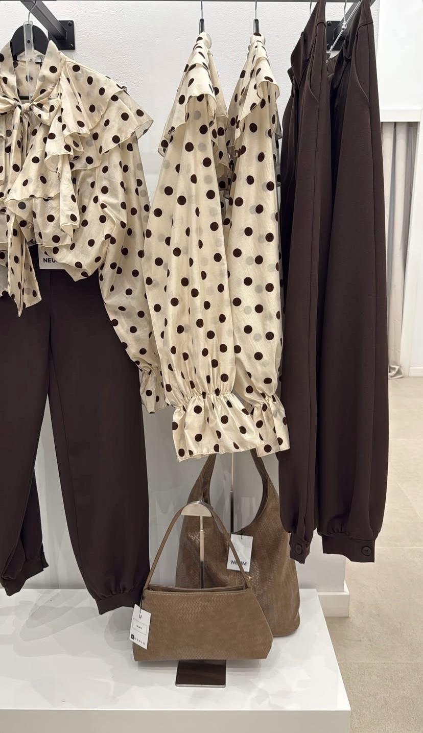 Blusa dots pistacho