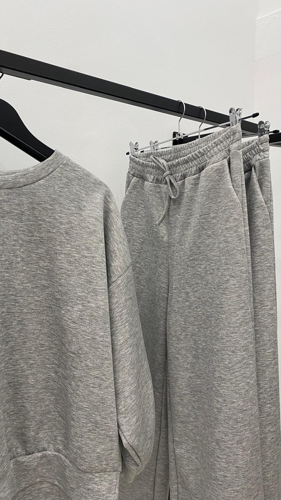 Pantalón chándal gris