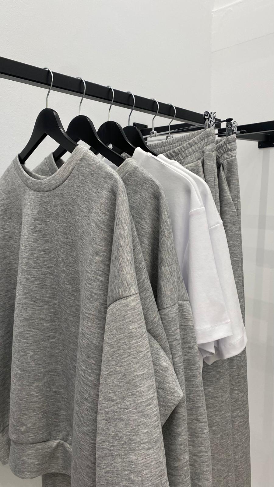 Pantalón chándal gris