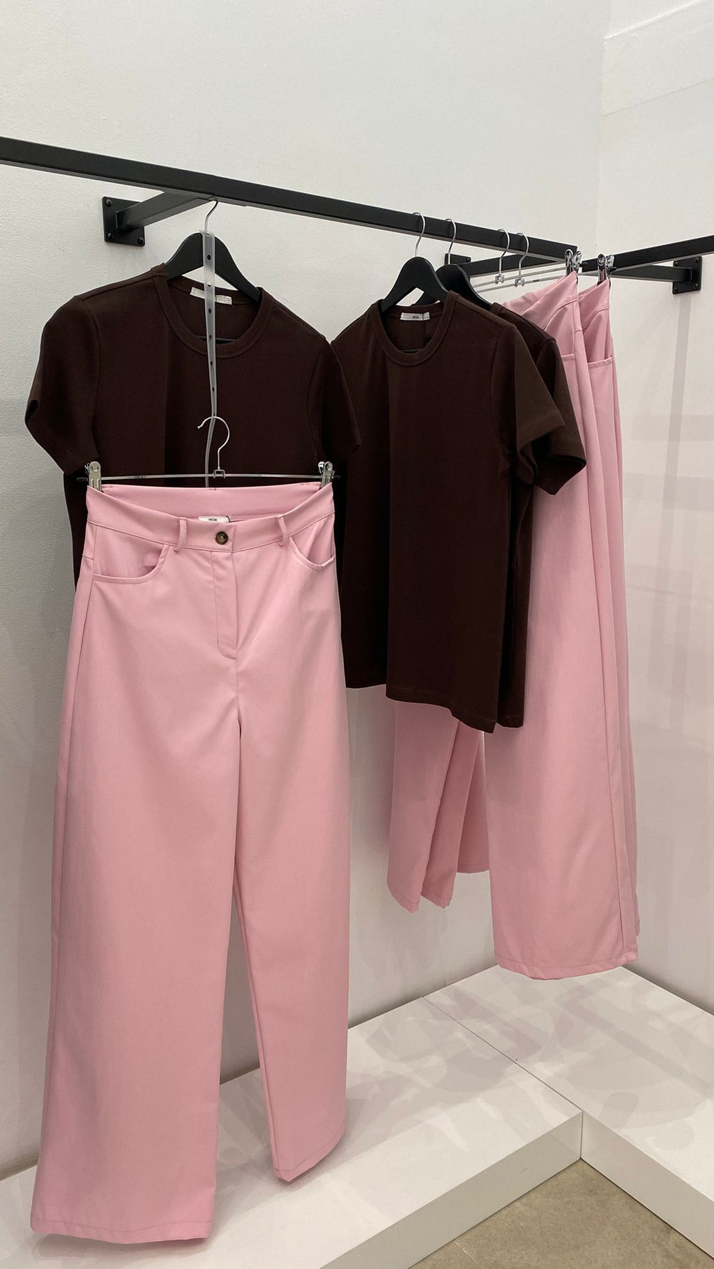 Pantalón efecto tejano