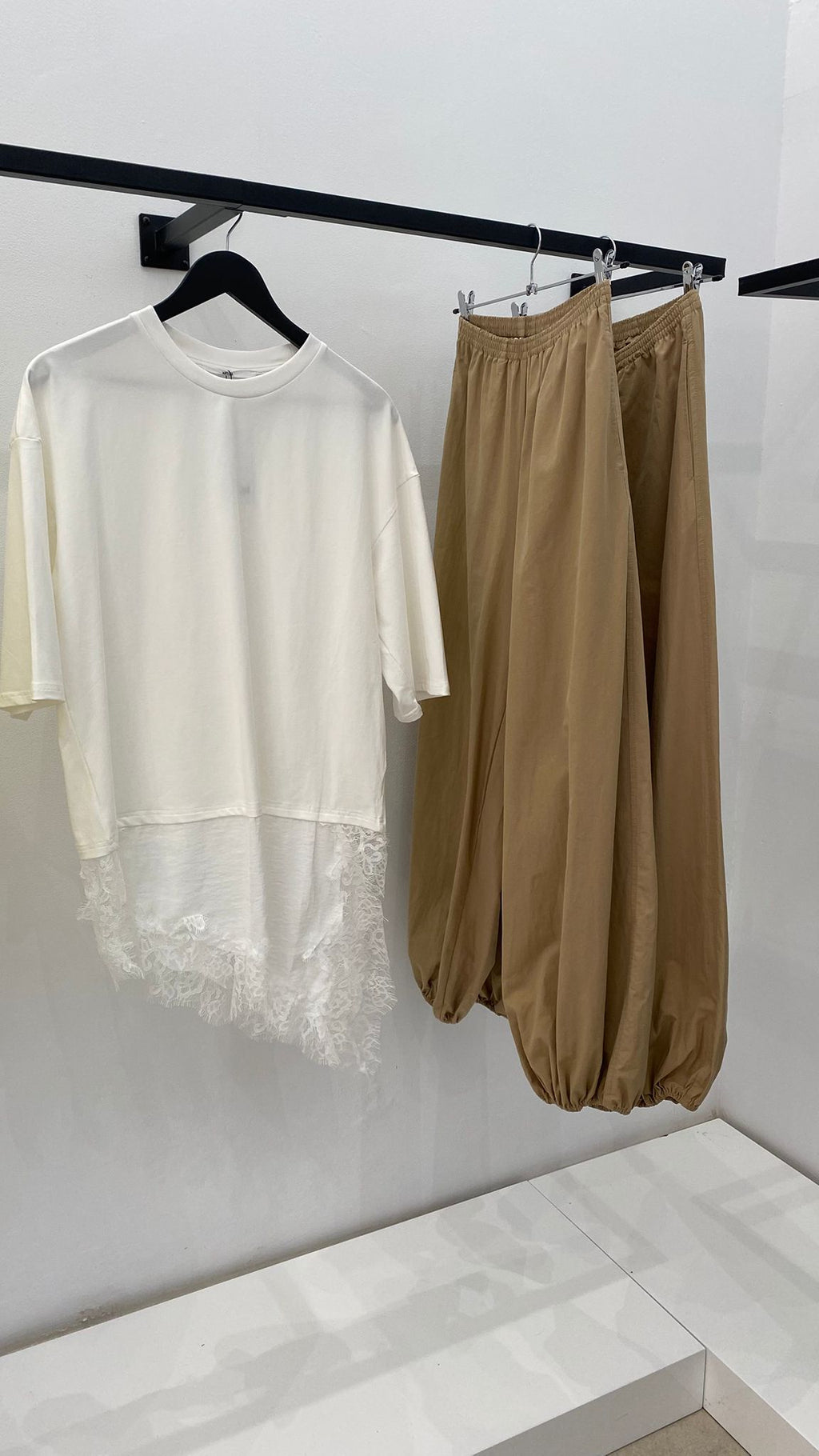 Pantalón bombacho engomado