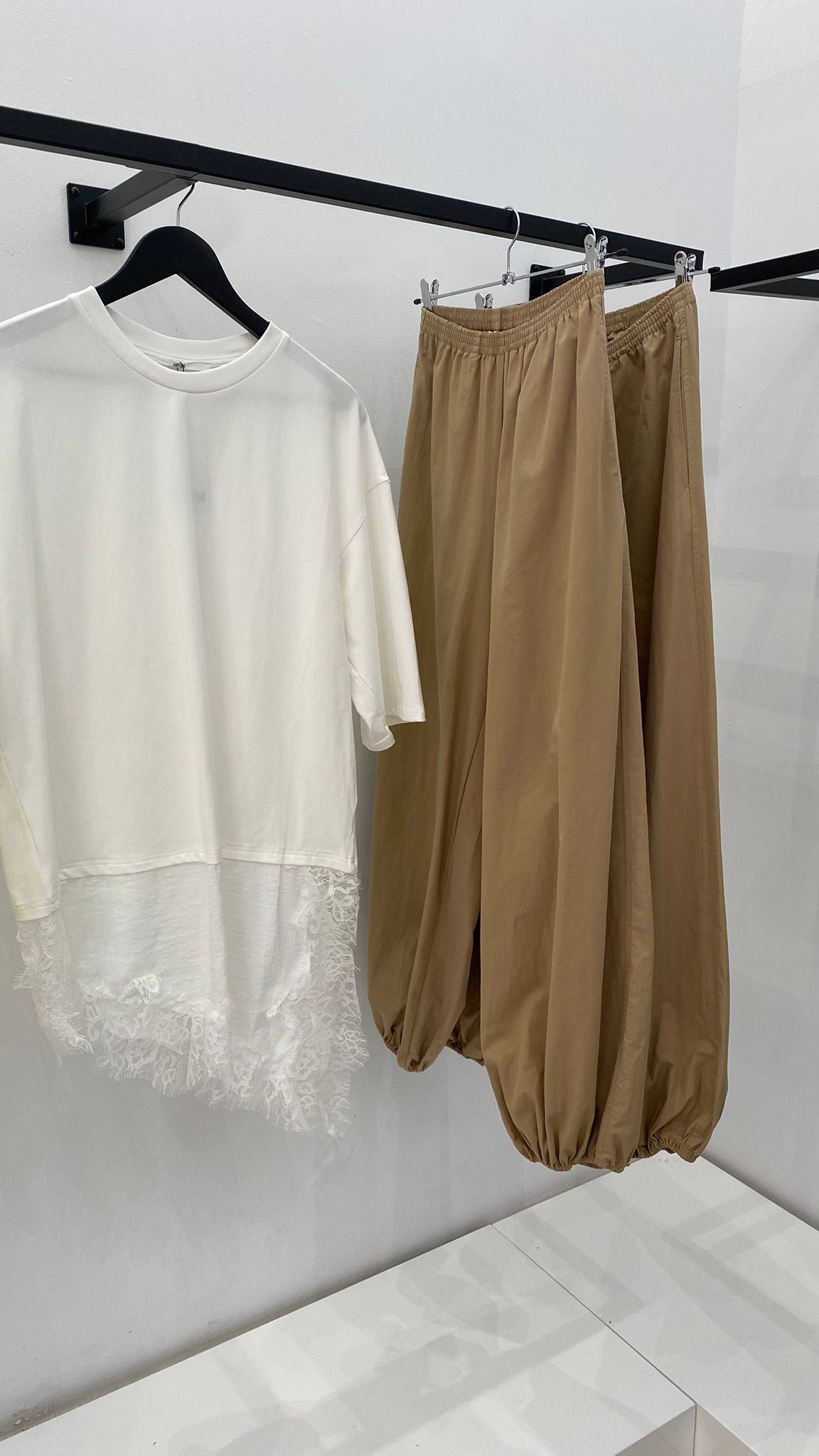 Pantalón bombacho engomado