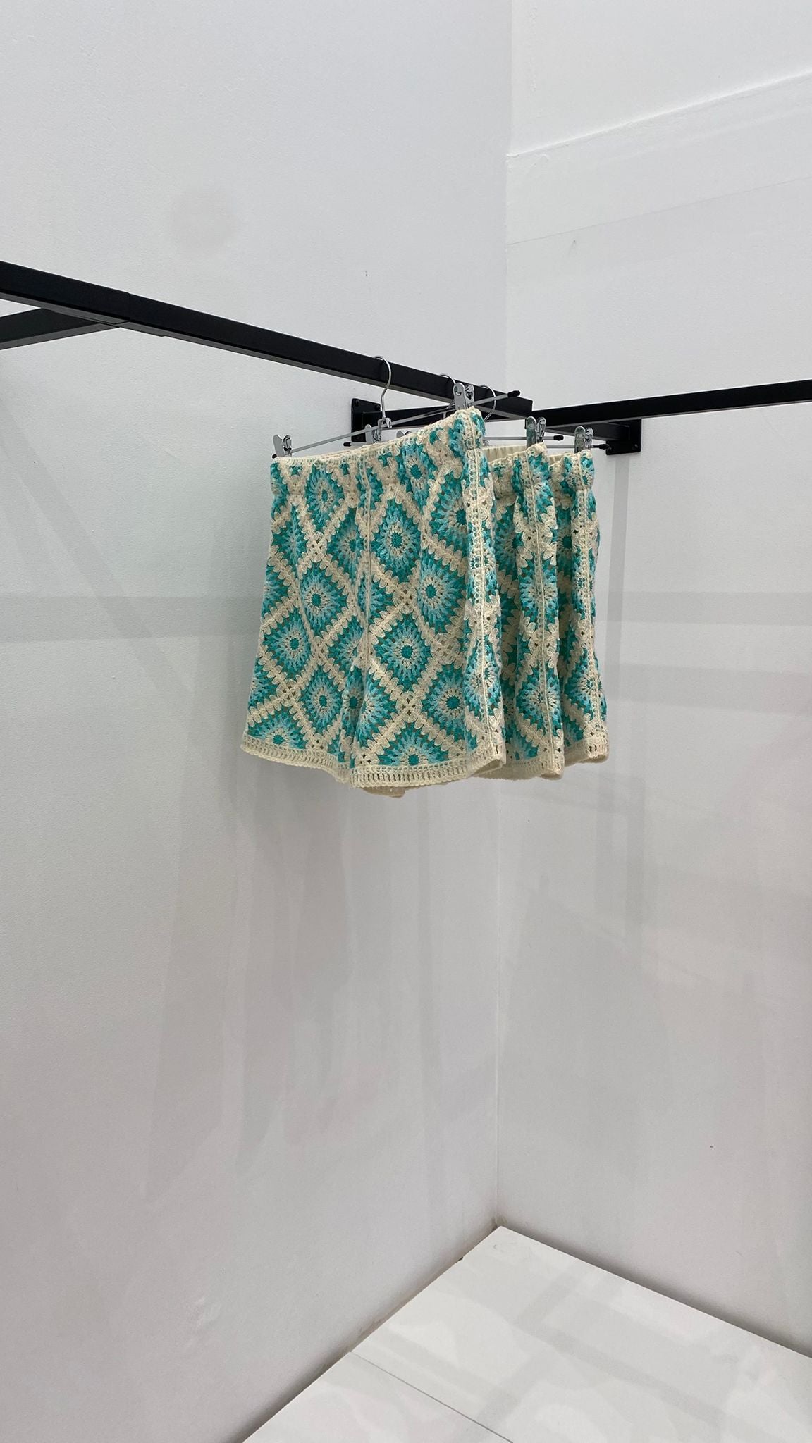 Short crochet