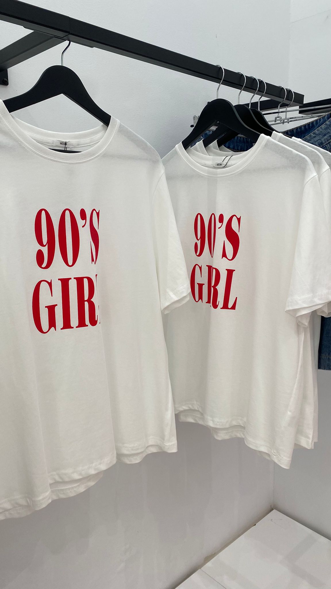 Camiseta básica 90'