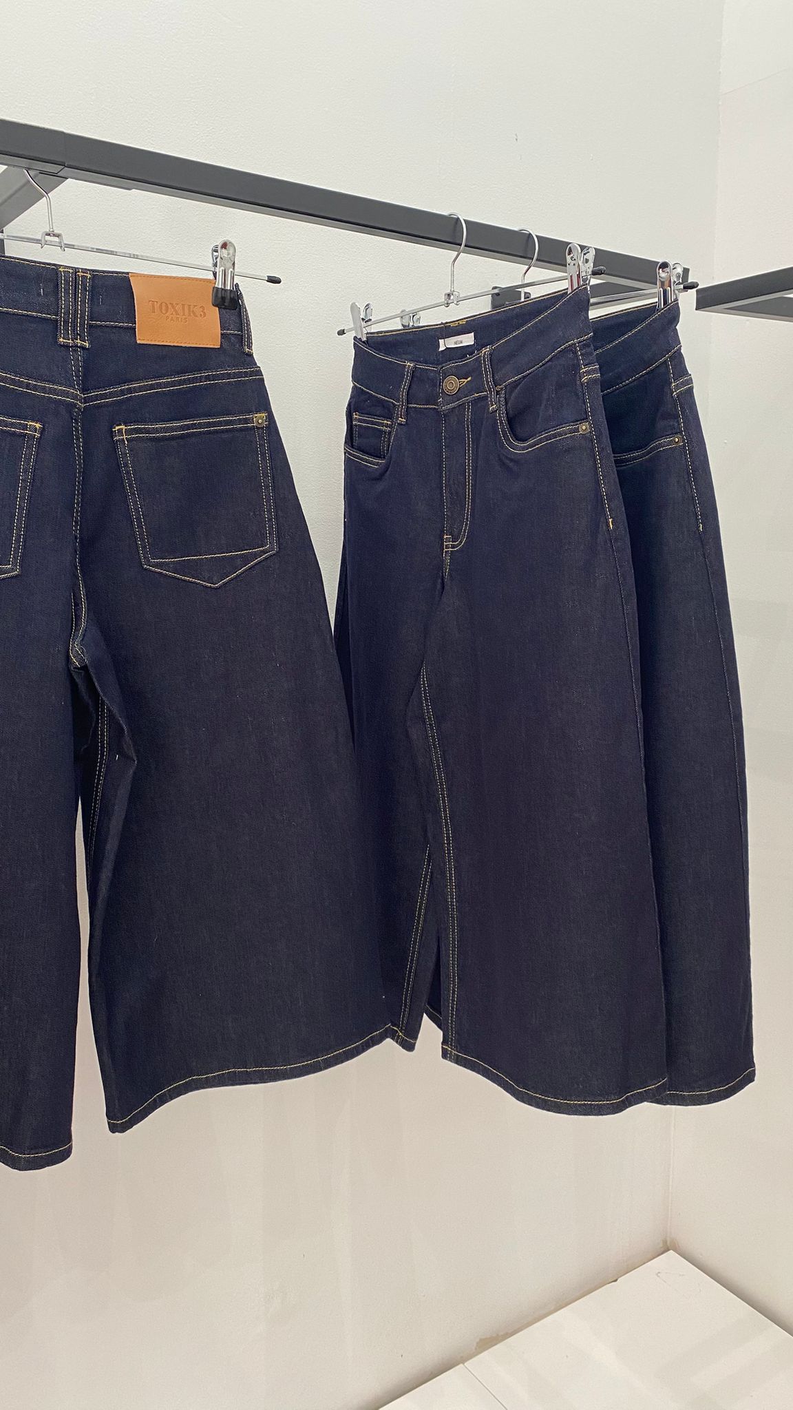 Bermuda jeans
