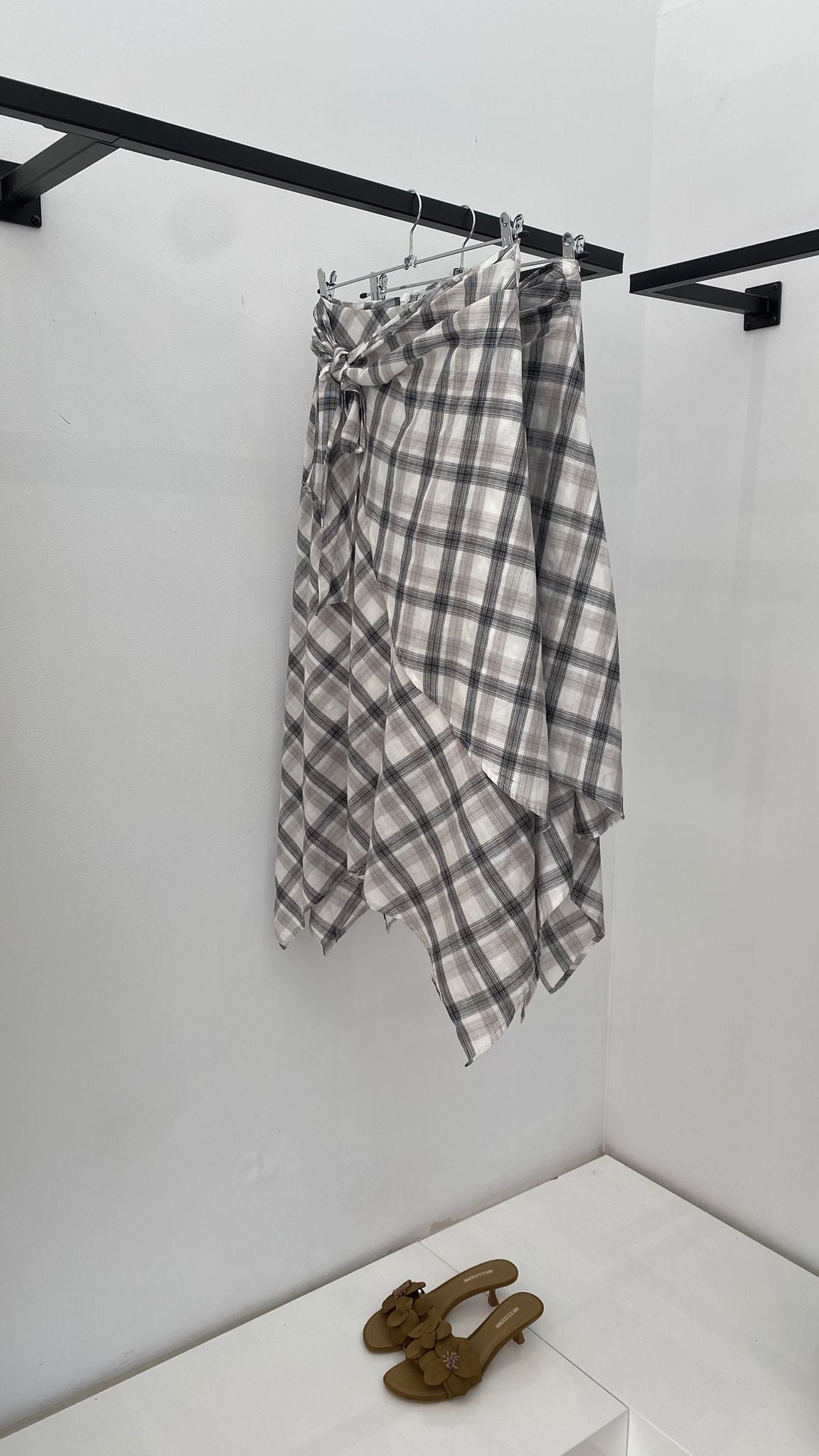 Falda pico