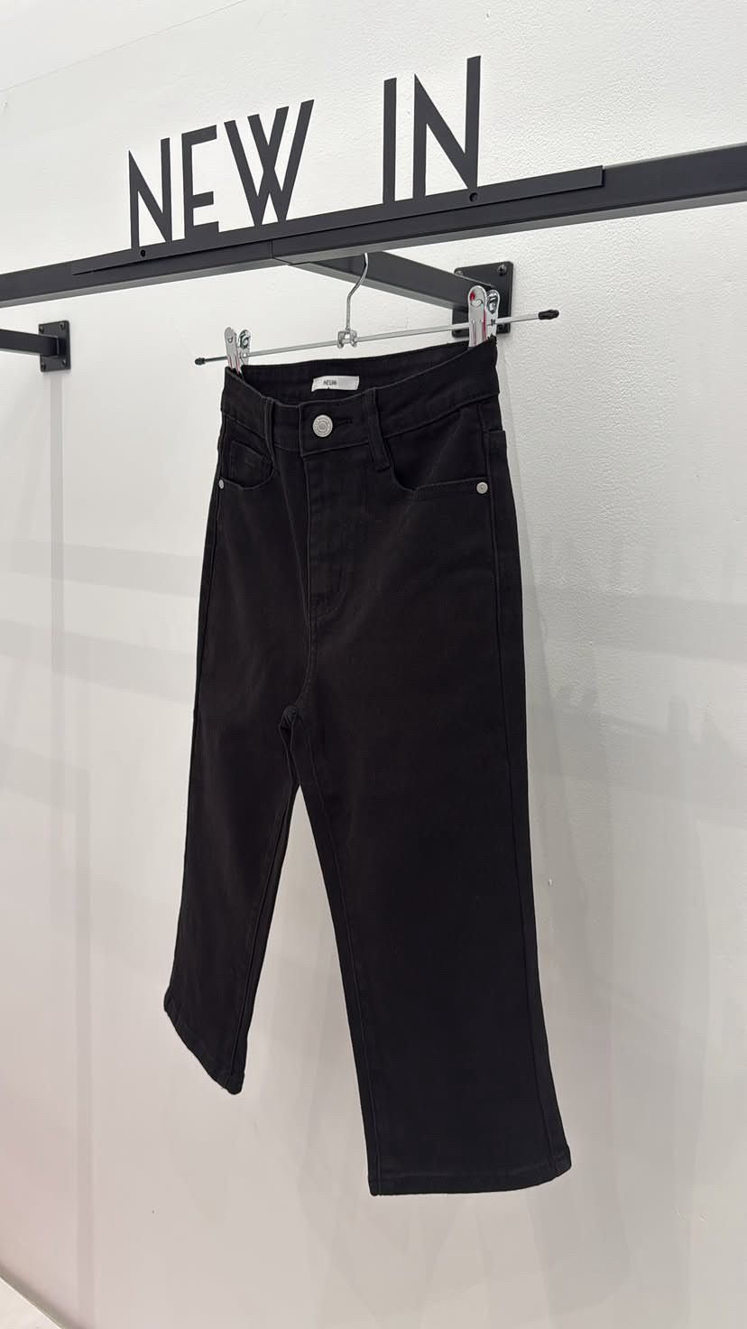 Jeans capri negros