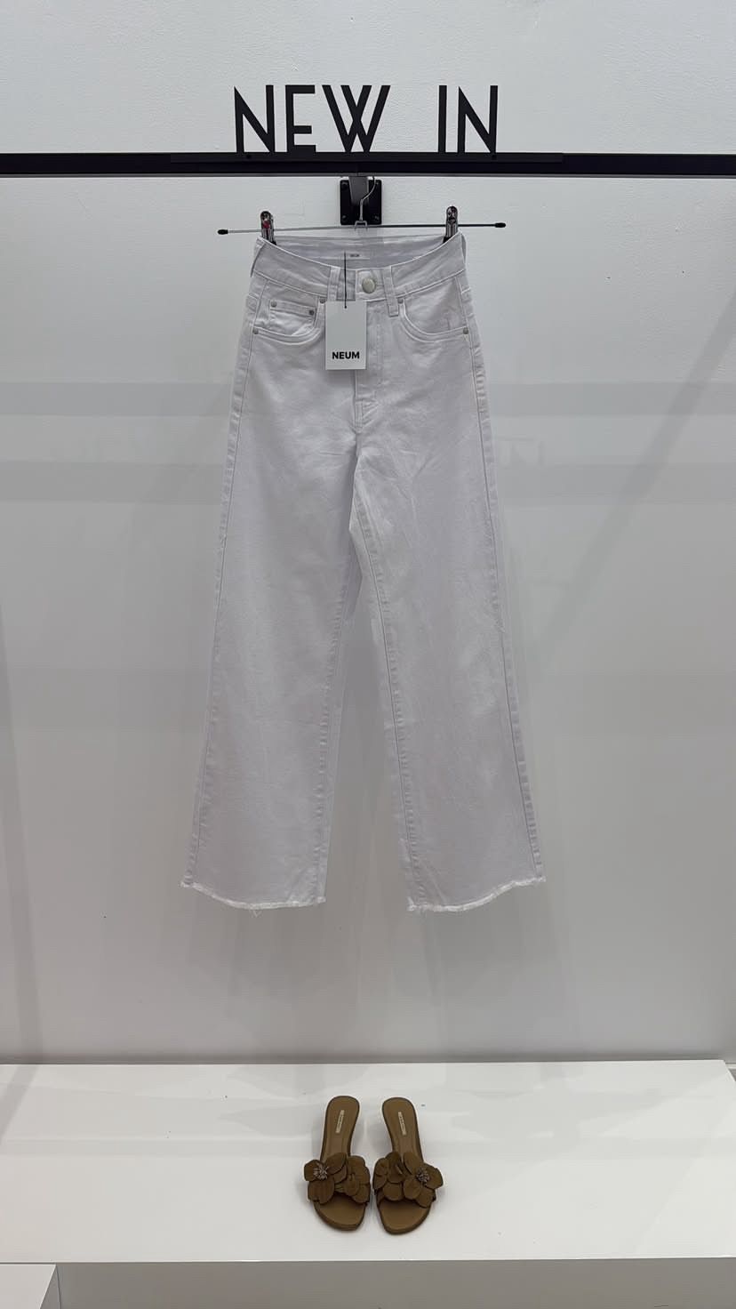 Jeans rectos blancos