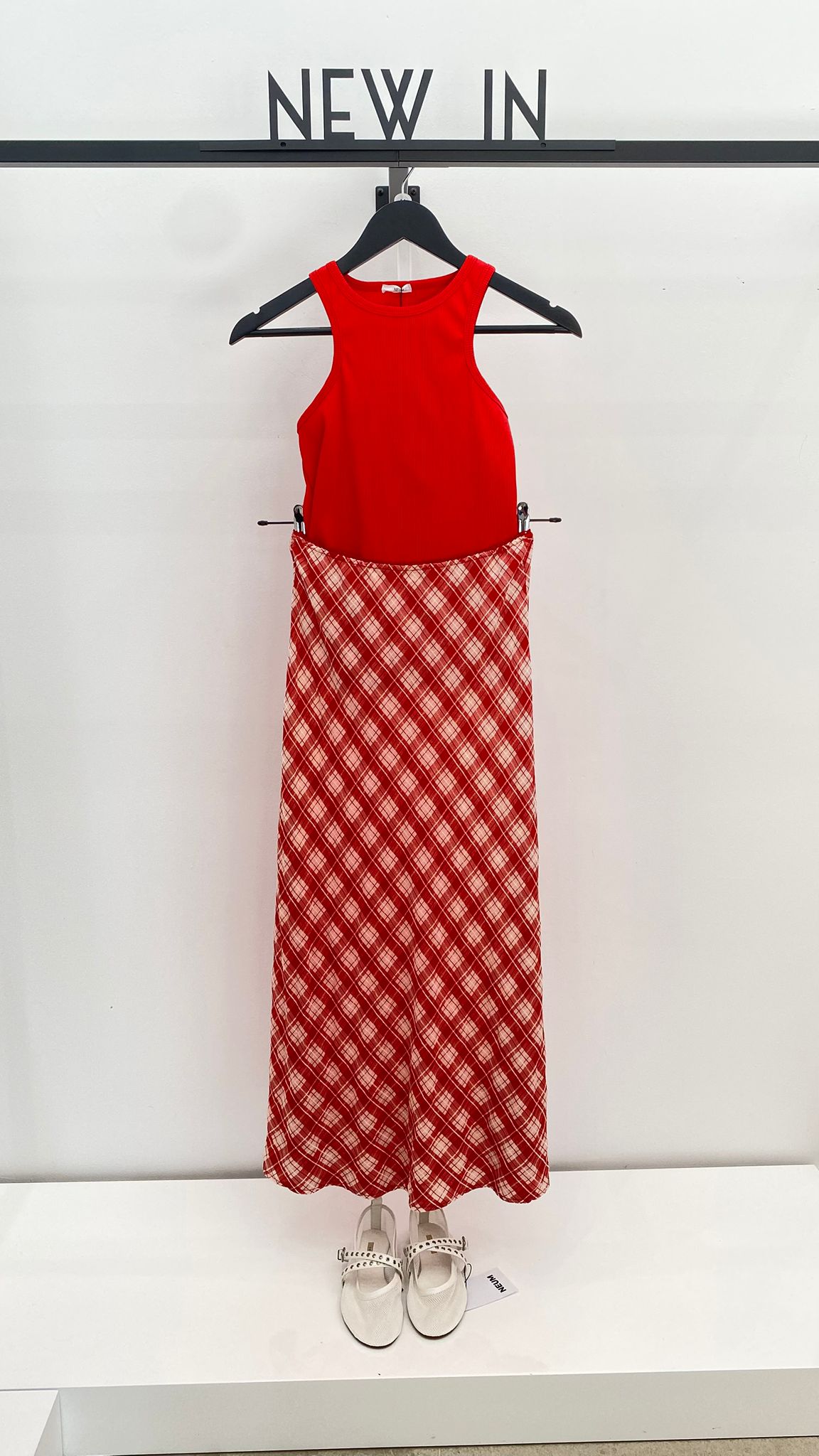 Falda larga cuadro rojo