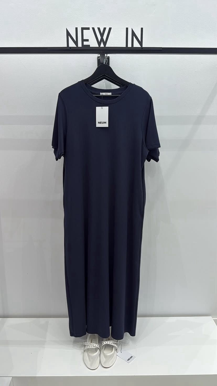 Vestido básico azul marino