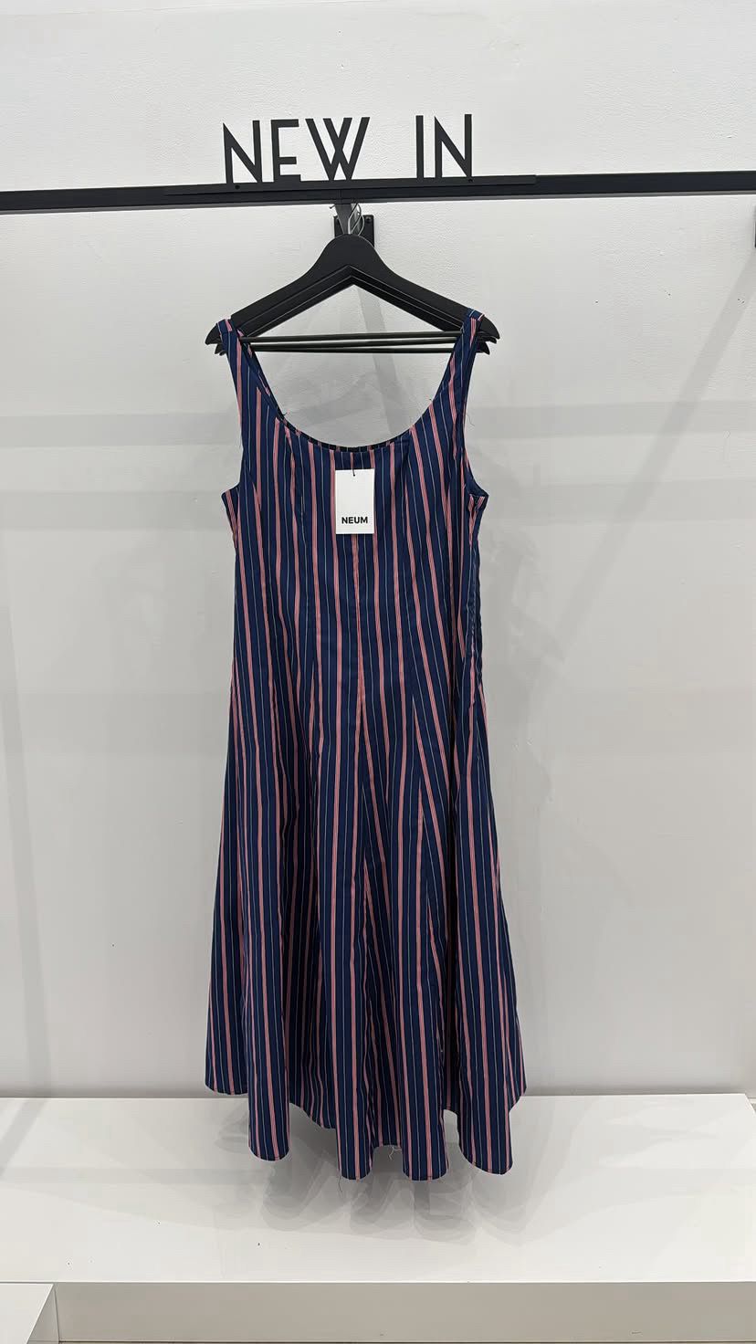 Vestido marino a rayas