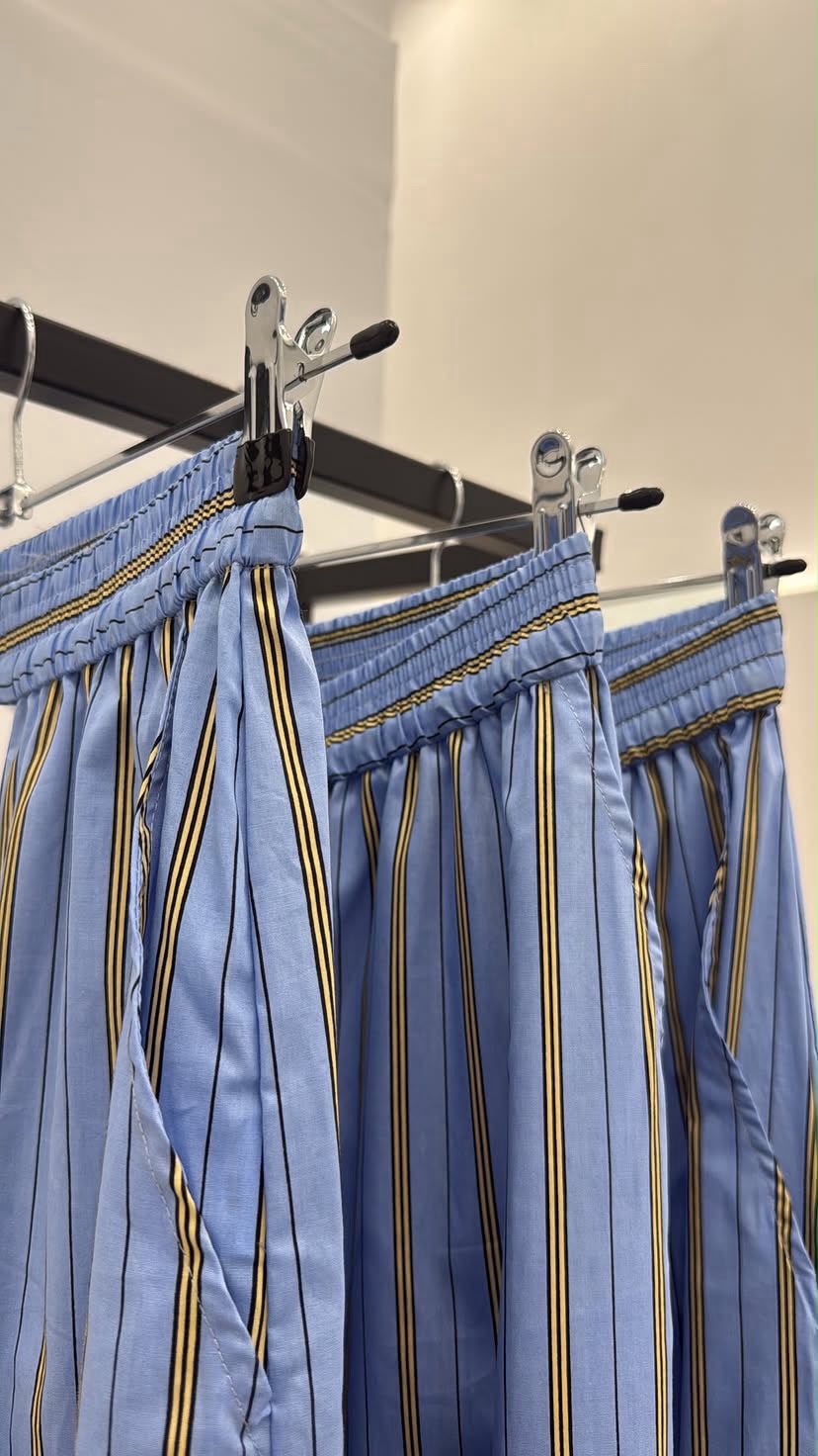 Pantalón rayas azul marino