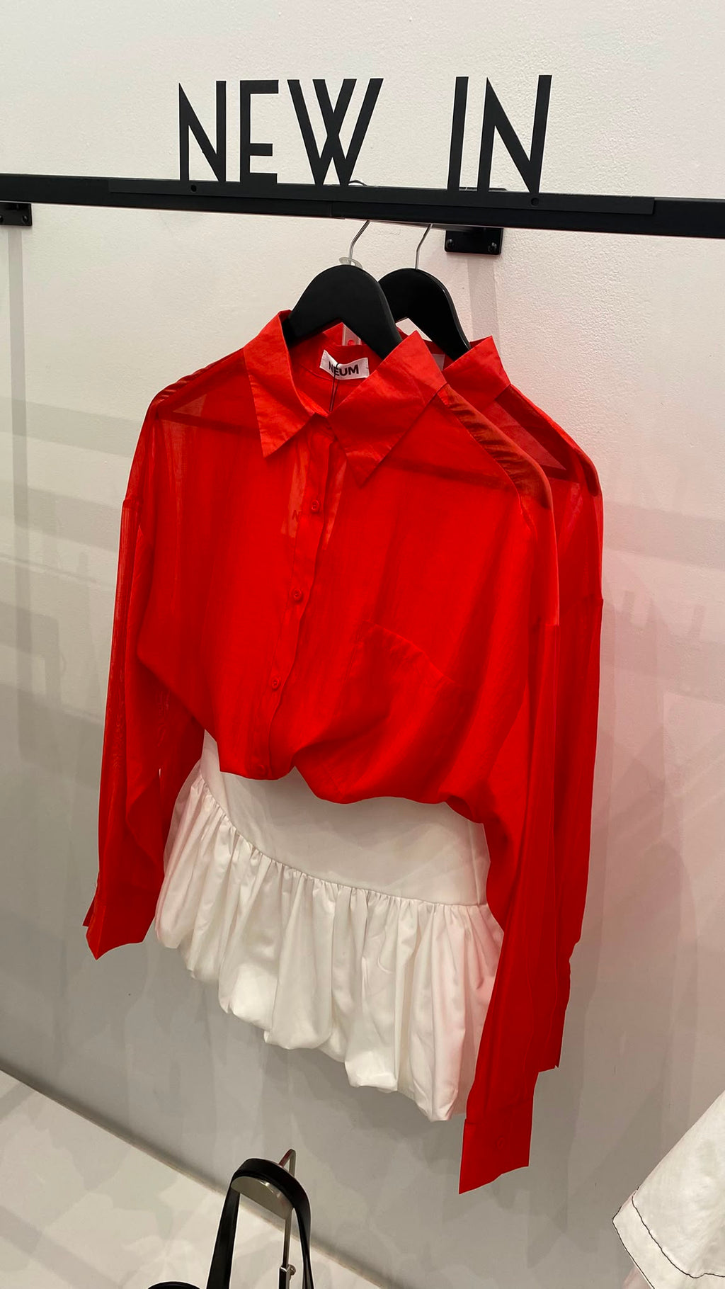 Camisa color rojo