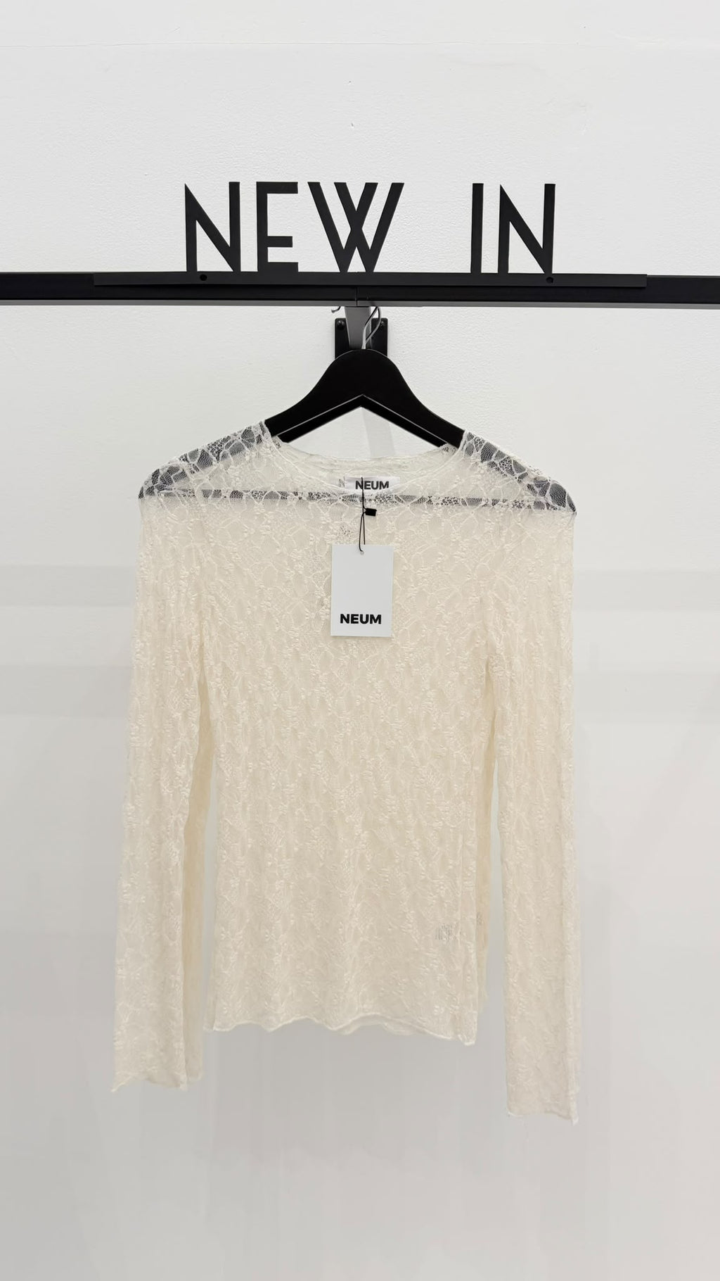 Camiseta encaje blanca