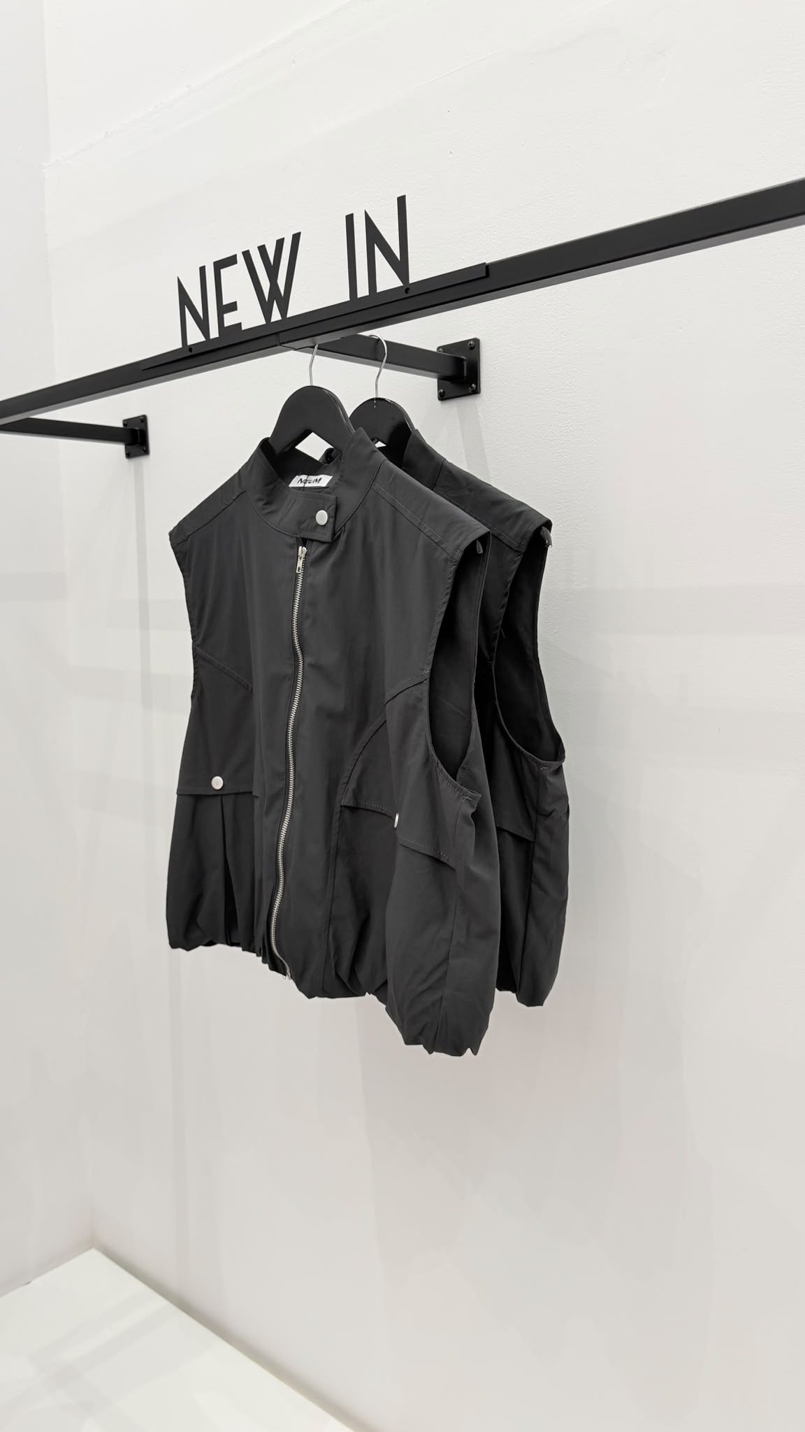 Chaleco gris antracita oversize