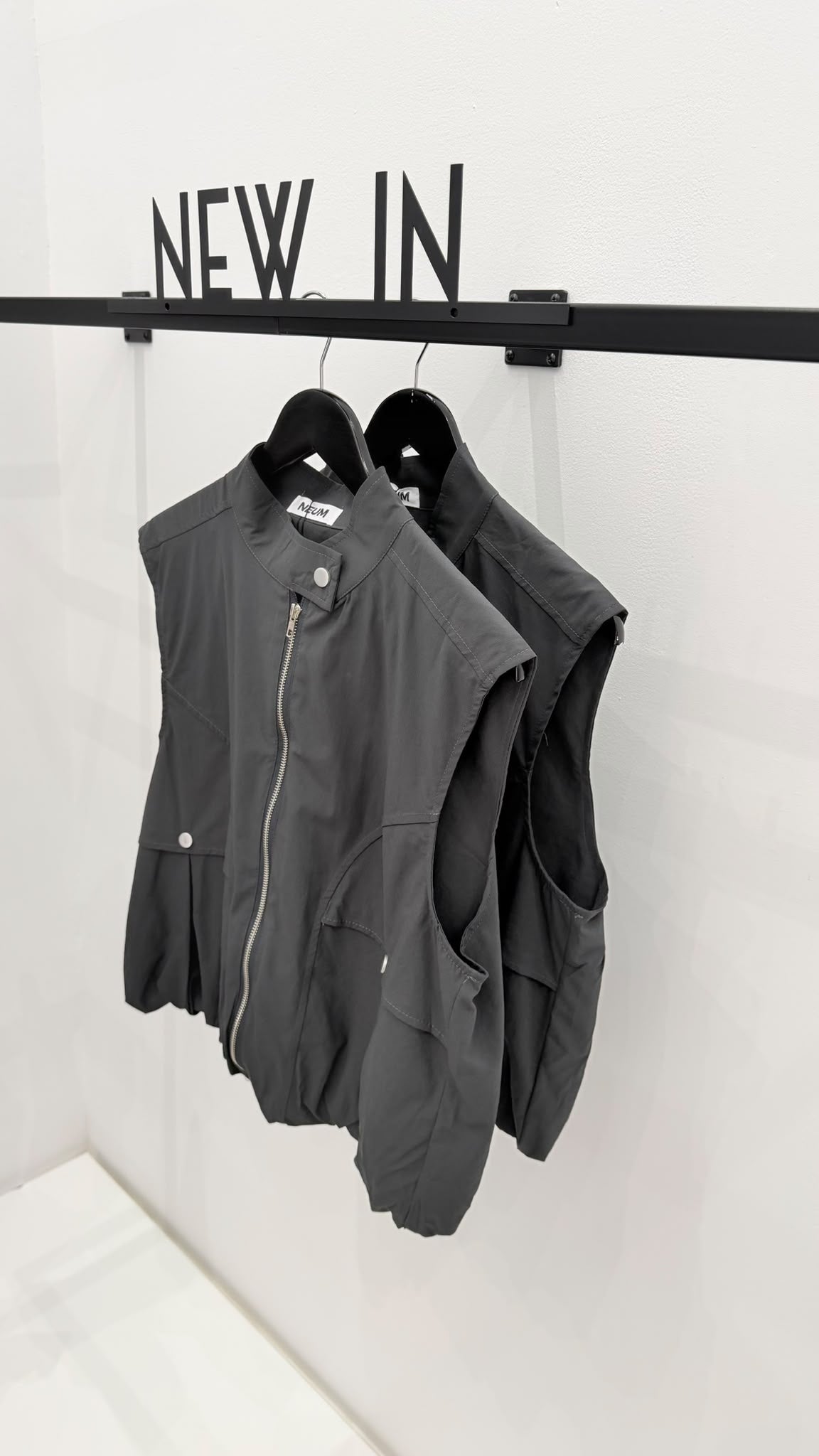 Chaleco gris antracita oversize