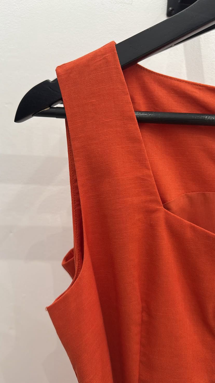 Vestido largo teja con cinturón