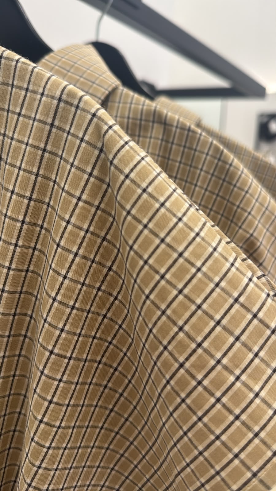 Blusa cuadros beige